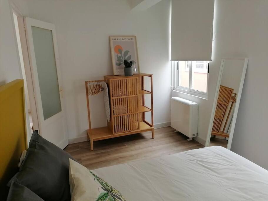 Apartamento Completamente Equipado Centro Ferrol Exteriér fotografie